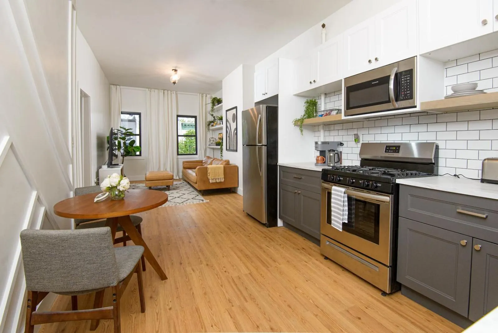Bright & Spacious 3-Bedroom In Vibrant Bushwick! 뉴욕 아파트